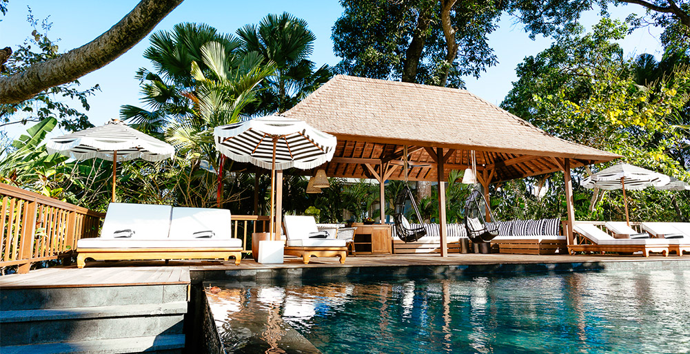 Villa Simona Oasis - Steps to pool deck